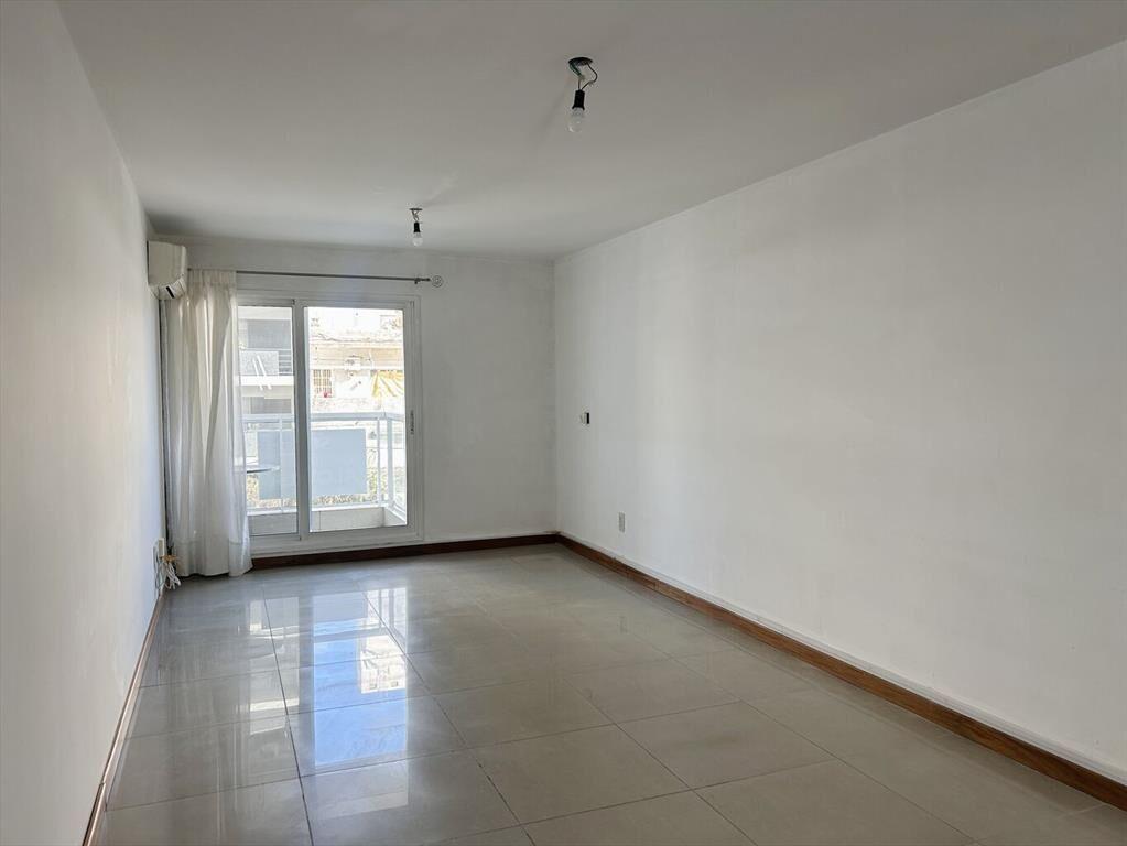 Alquiler apartamento 1 dormitorios con garaje a 1 cuadra de