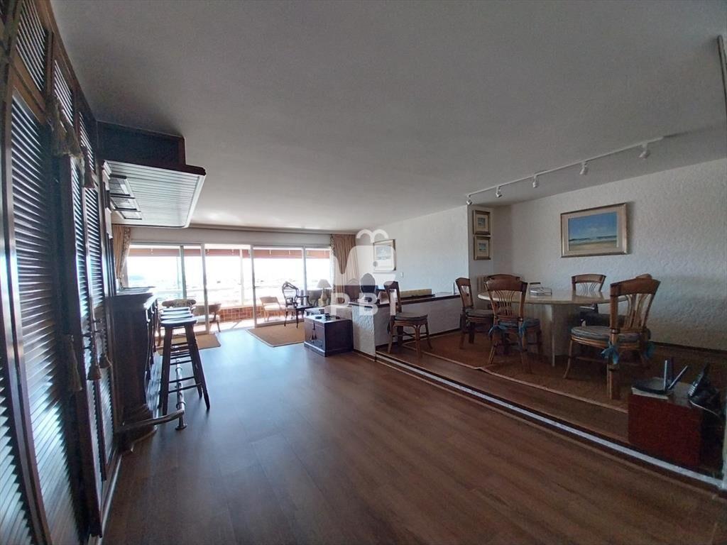 Alquiler de apartamento 3 dormitorios en Punta del este, Ma