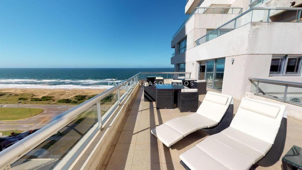 Excelente apartamento en venta en Torre Lobos,