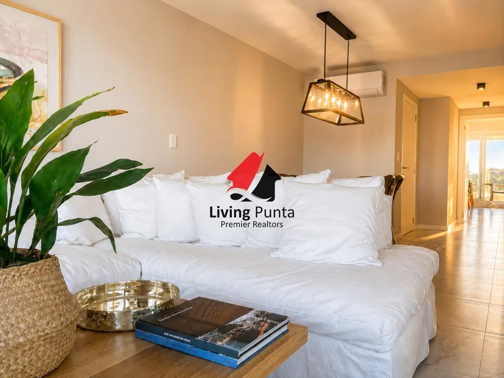 Vende apartamento con vista al mar de 3 suites, en Mansa- P