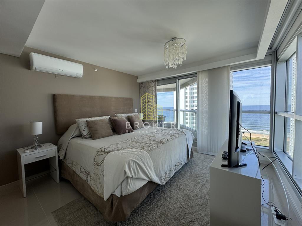 VENTA de APARTAMENTO EN LOOK BRAVA 3 DORMITORIOS