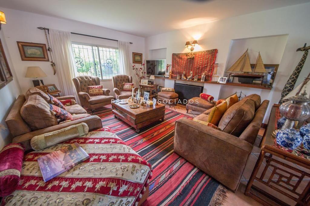 Casa en venta de 5 dormitorios en Parque Golf, Punta del Es