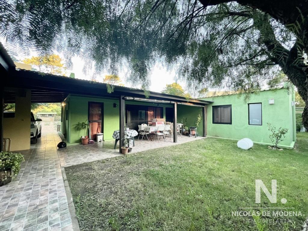 Venta Casa 3 dormitorios 2 baños - Propiedad horizontal -