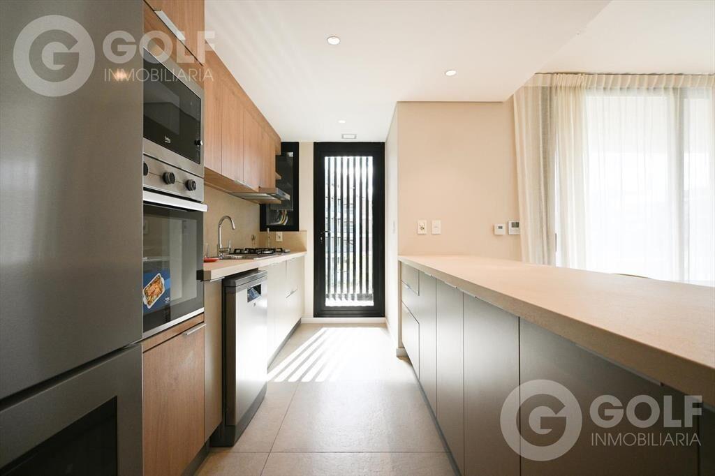 Venta y alquiler de apartamento 3 dormitorios TRENTO