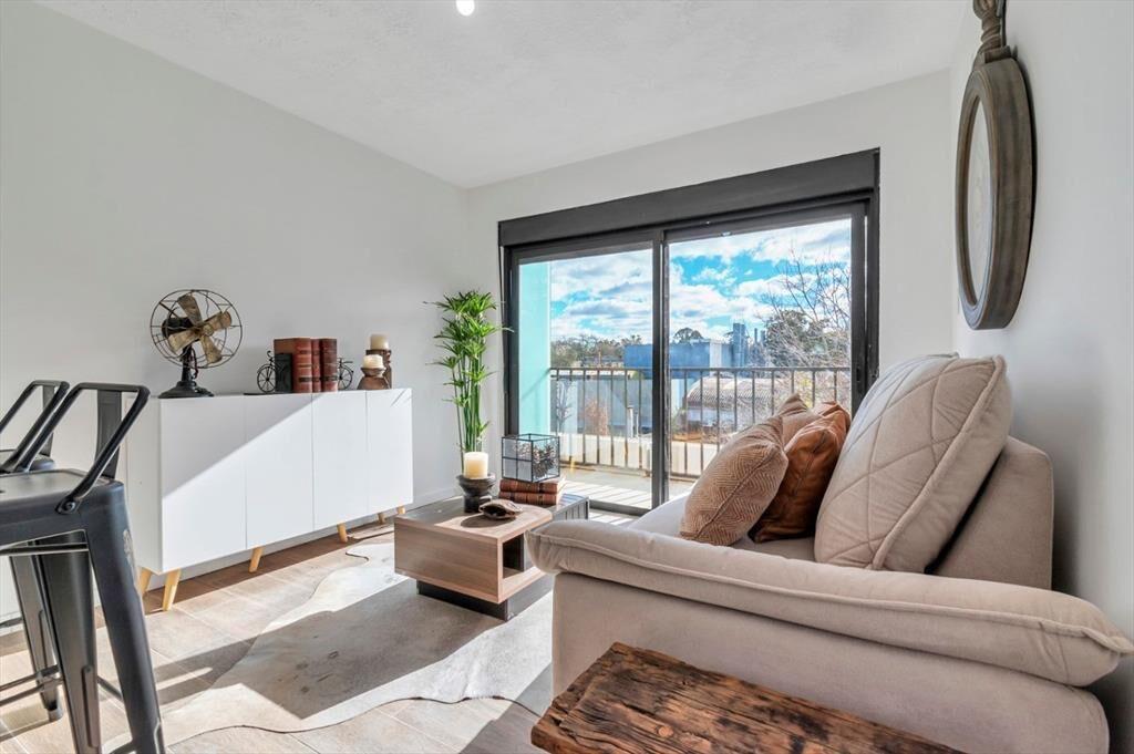 ESTRENE Apartamento en venta de 1 dormitorio con balcón ...