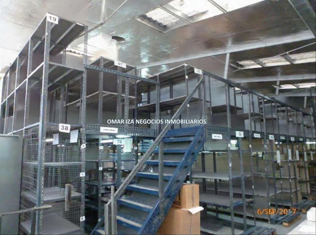 ALQUILER LOCAL COMERCIAL EN AGUADA PRIMERA LINEA, 1490M2, V
