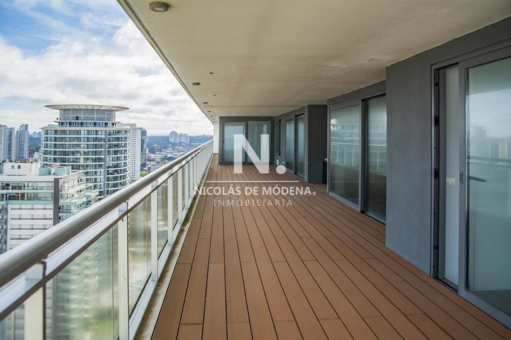 Espectacular departamento, de 3 habitaciones, a