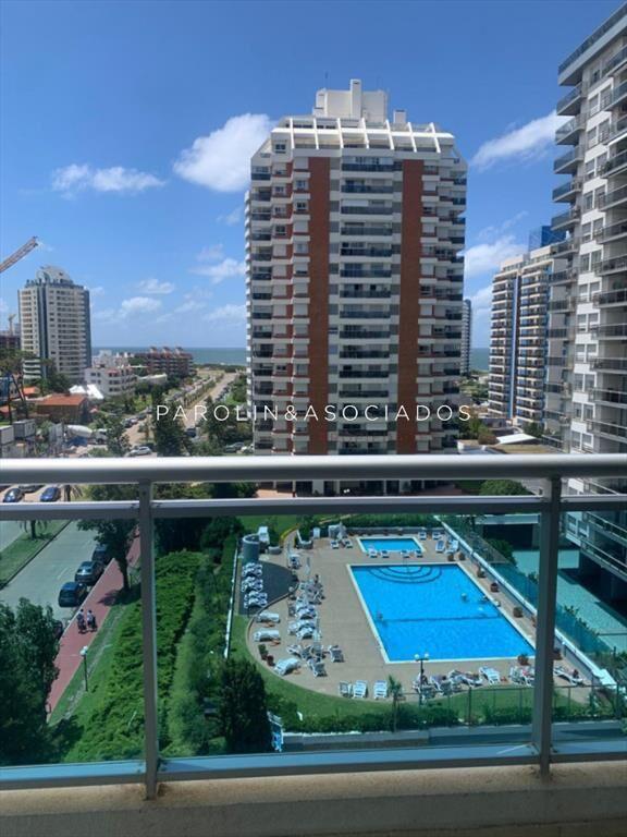 Apartamento en venta en Sol y Luna, Punta del