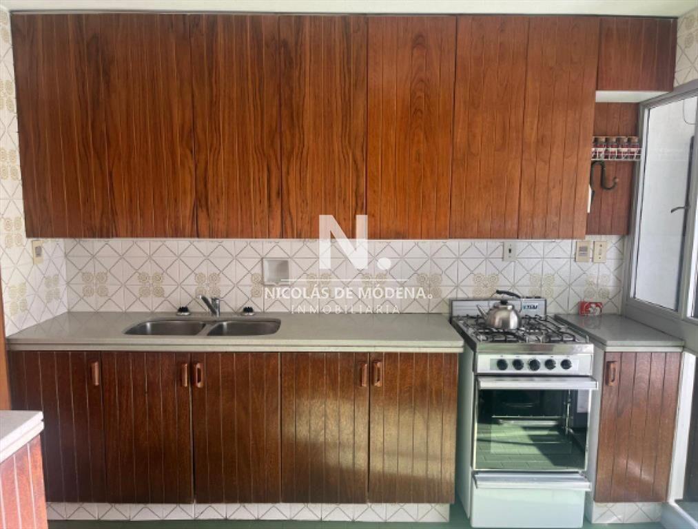 En venta apartamento de 3 dormitorios, con vista