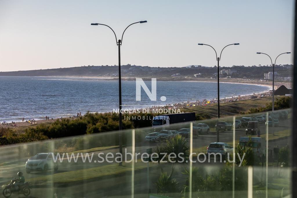 Sea Breezes - Punta del Este - 3 Dormitorios - excelente ub