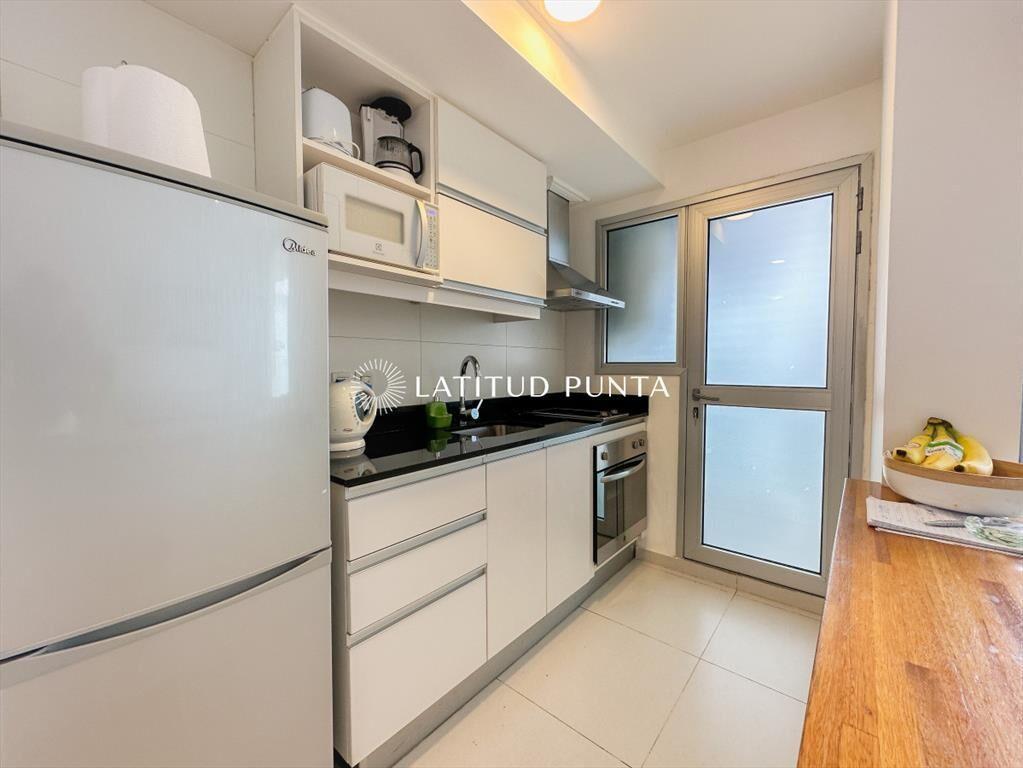Apartamento en Roosevelt, 1 dormitorio y