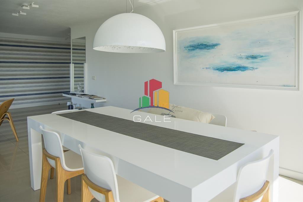 Vende gran apartamento en Brava - Punta del Este