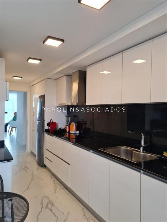 En venta apartamento de 3 dormitorios en Mansa,