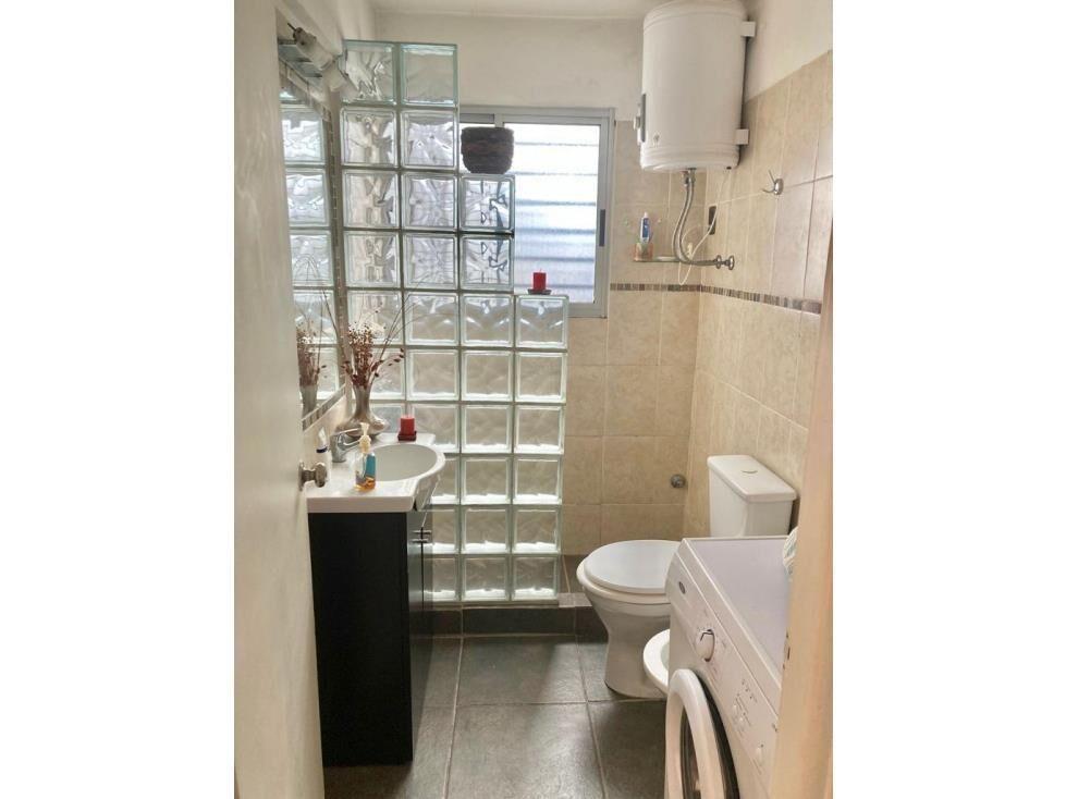 VA1375 Venta apto 2dorm, muy luminoso Jacinto Vera