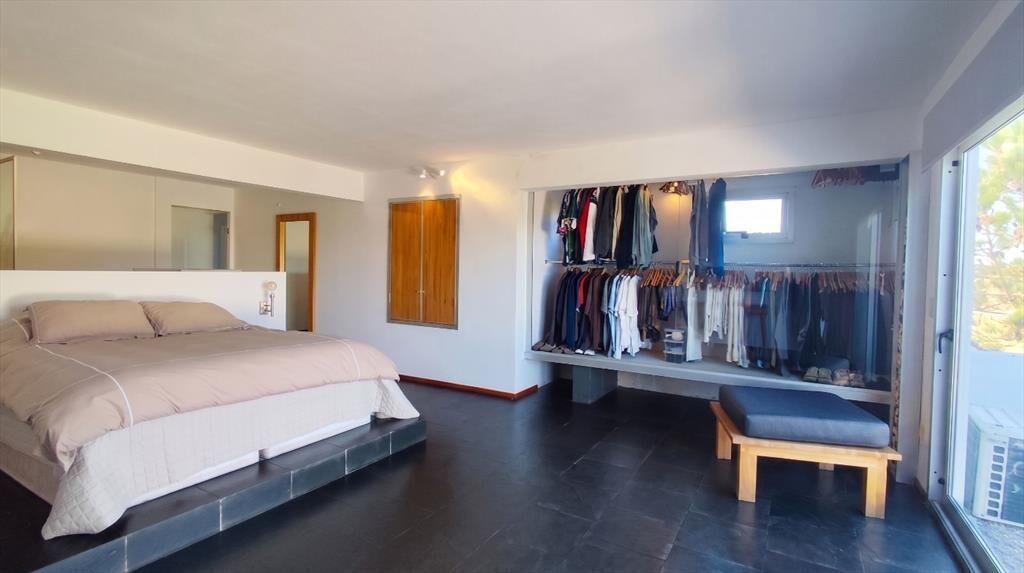 Exclusiva Casa 4 Suites en Venta en Village & Golf
