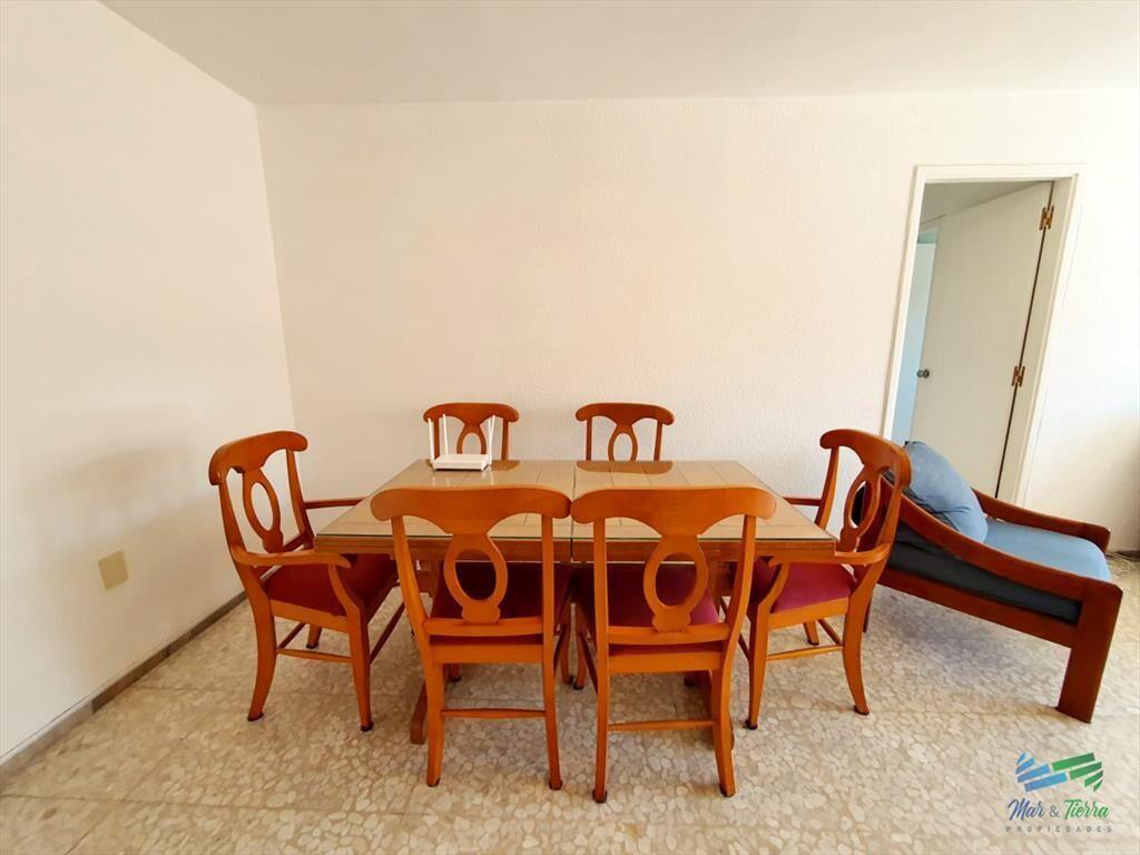 APARTAMENTO EN PENÍNSULA, DOS DORMITORIOS,