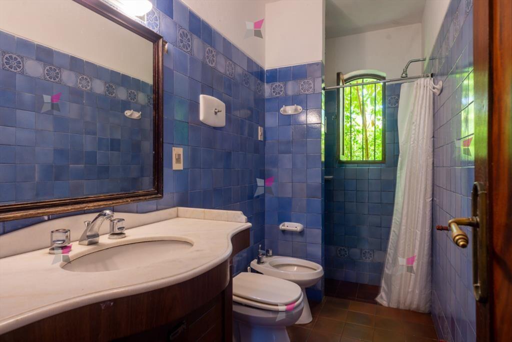 VENTA DE CASA DE 5 DORMITORIOS EN SOLANAS PUNTA