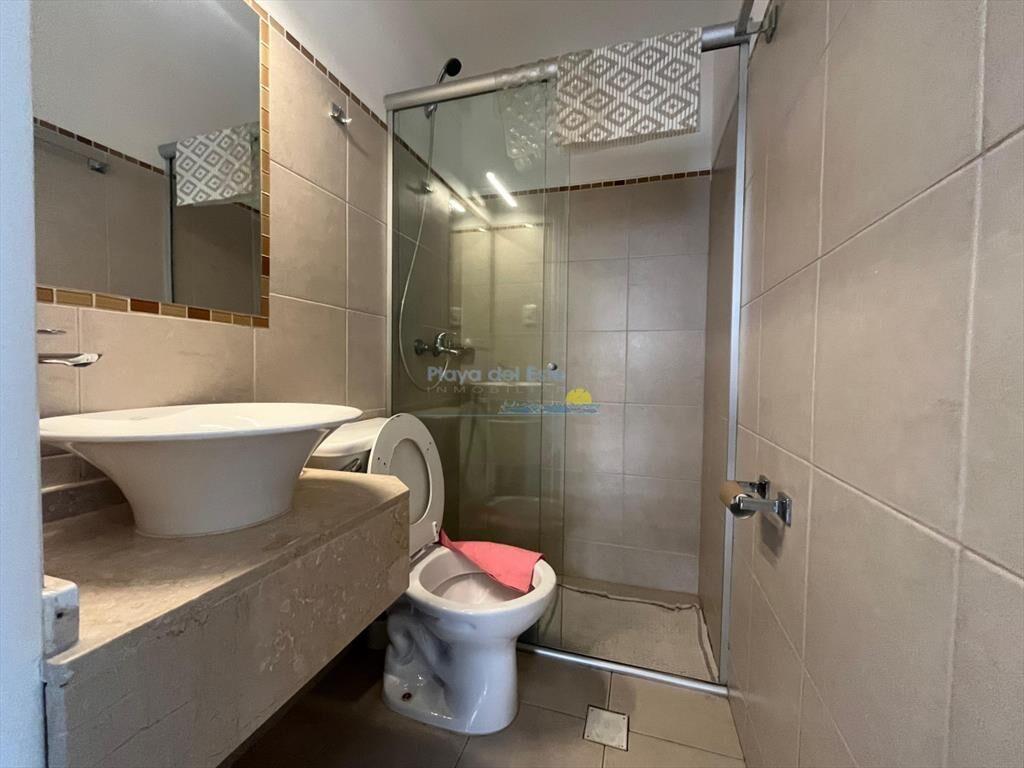 Apartamento en Alquiler de 2 dormitorios en la ,