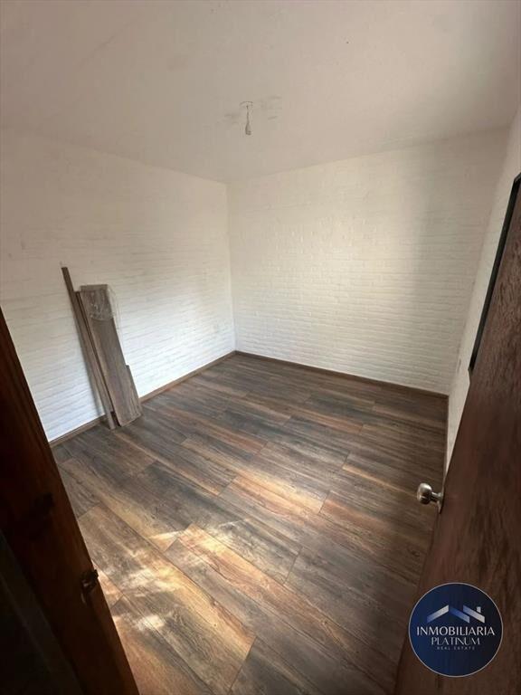 Casa en venta c/ cochera en Los Titanes