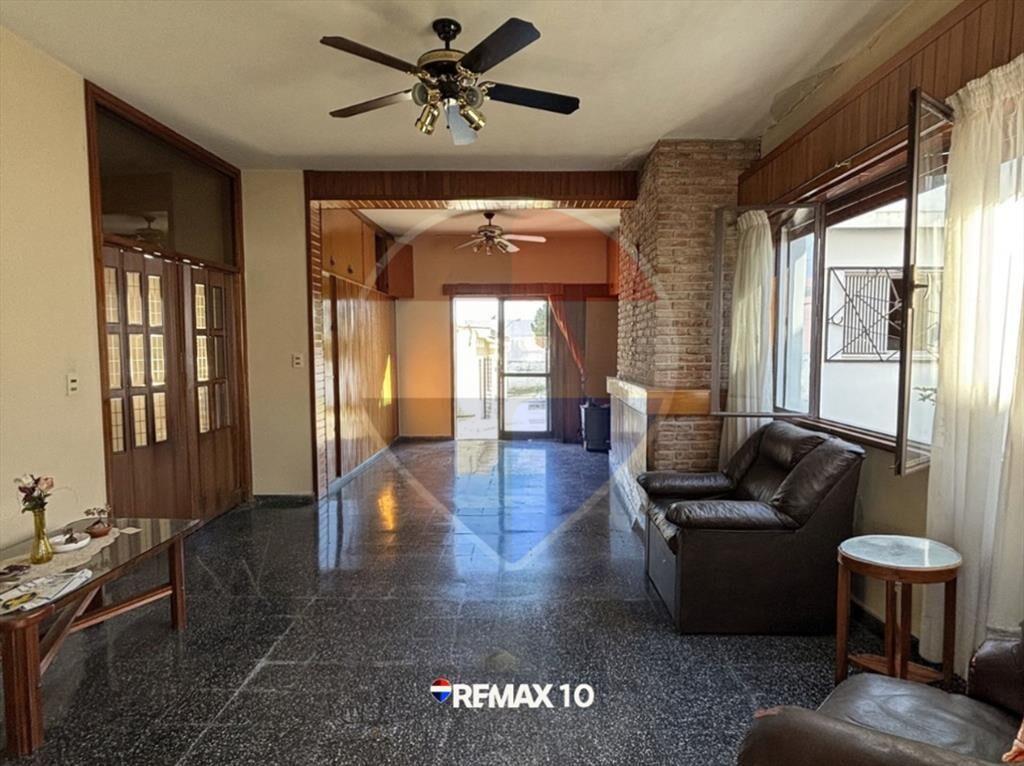 SE VENDE HERMOSA CASA EN FORIDA