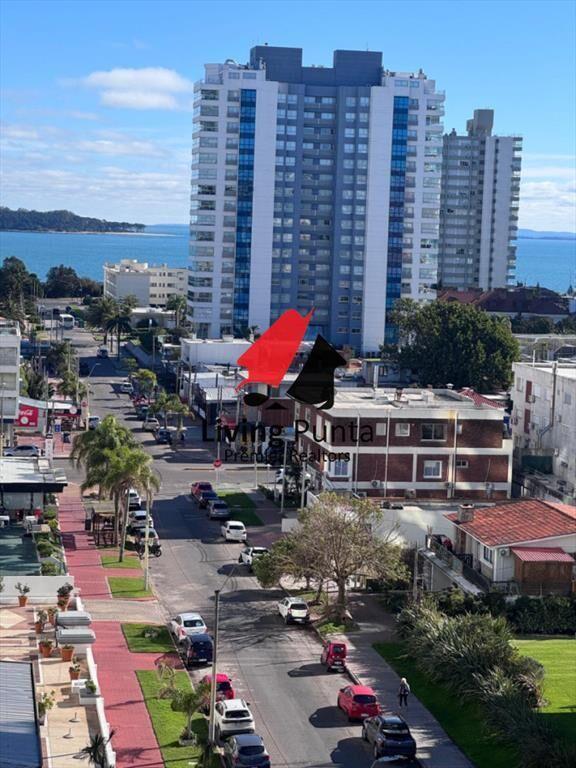 Hermosa unidad en venta con vista al mar