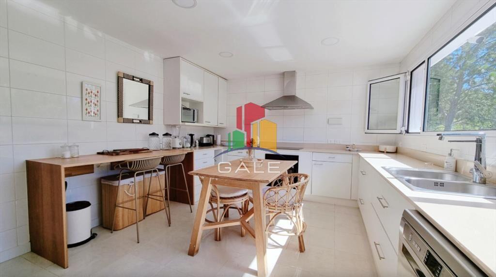 En venta espectacular casa de 5 dormitorios en
