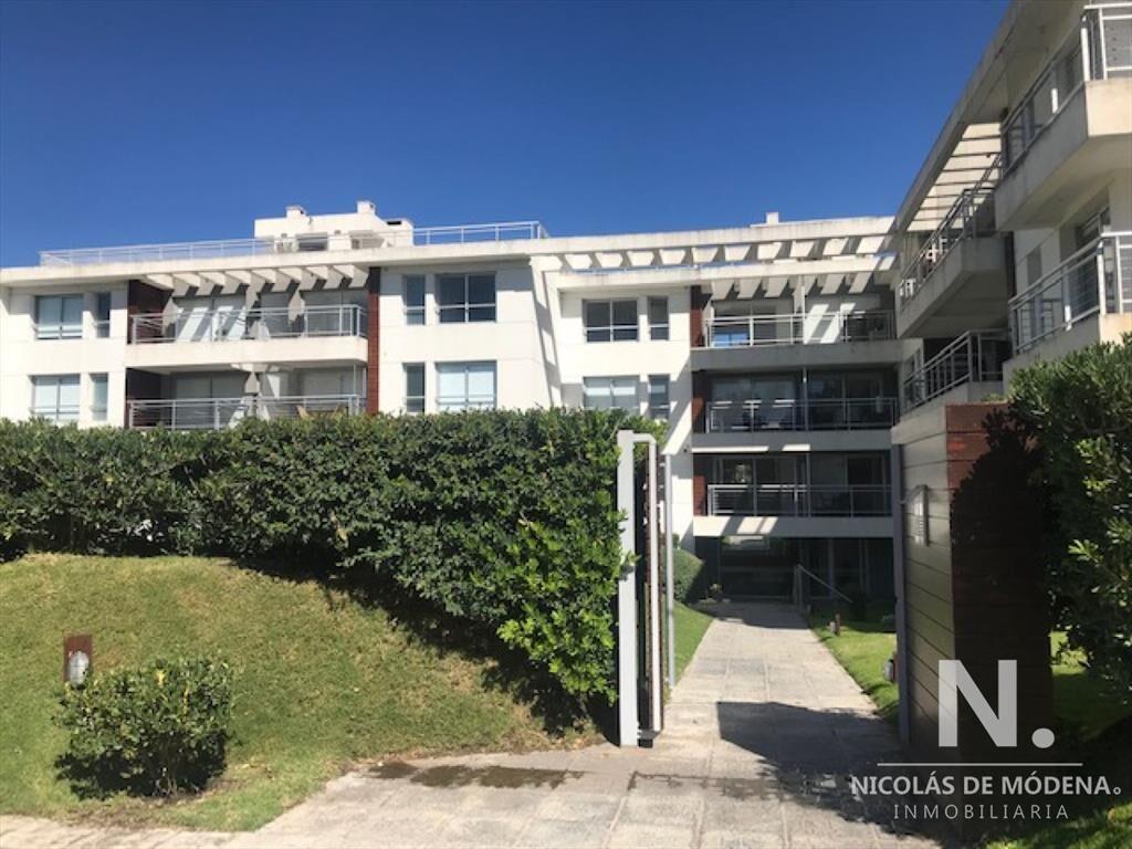 Apartamento en venta en playa brava