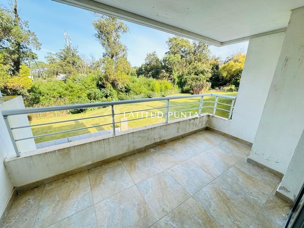 Apartamento en Altos del Golf - Rincón del 2
