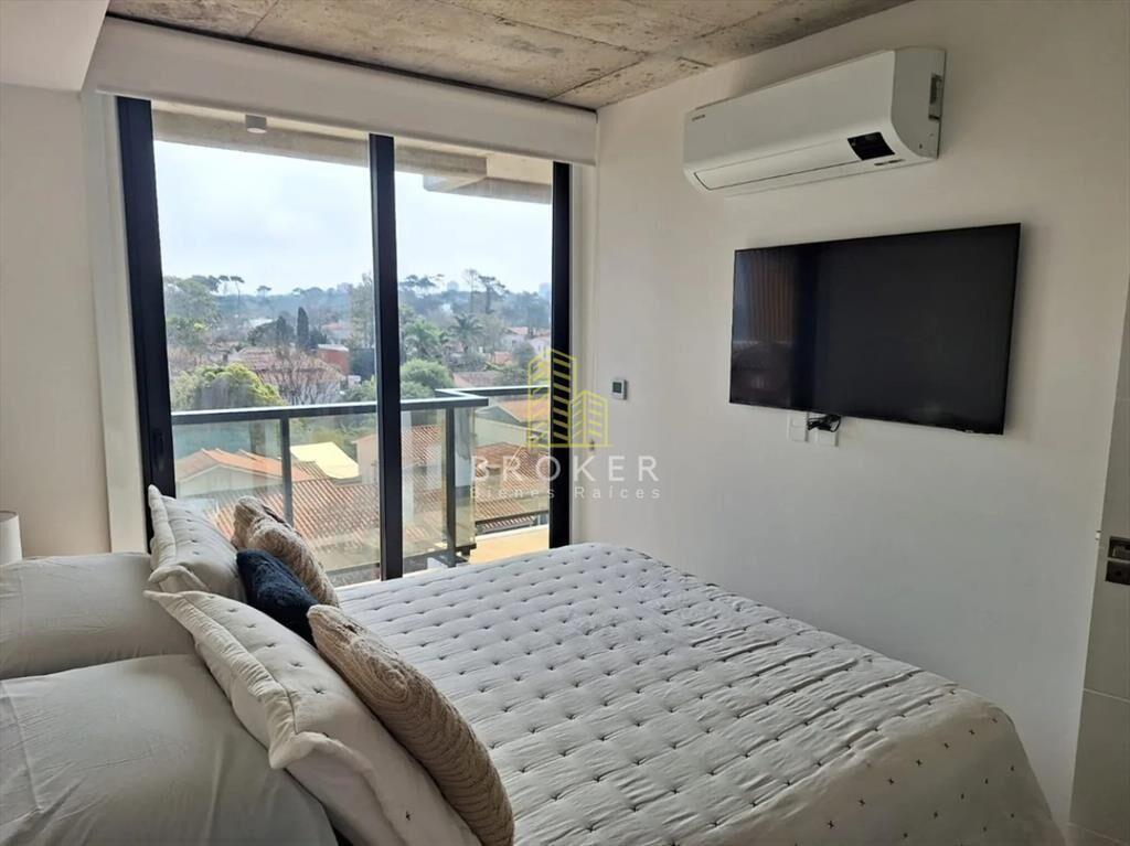 Alquiler Departamento Playa Mansa Punta del Este