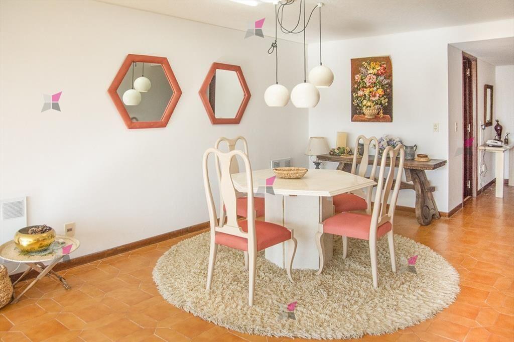 VENTA DE APARTAMENTO DE 3 DORMITORIOS EN EDIFICIO TIBURON P