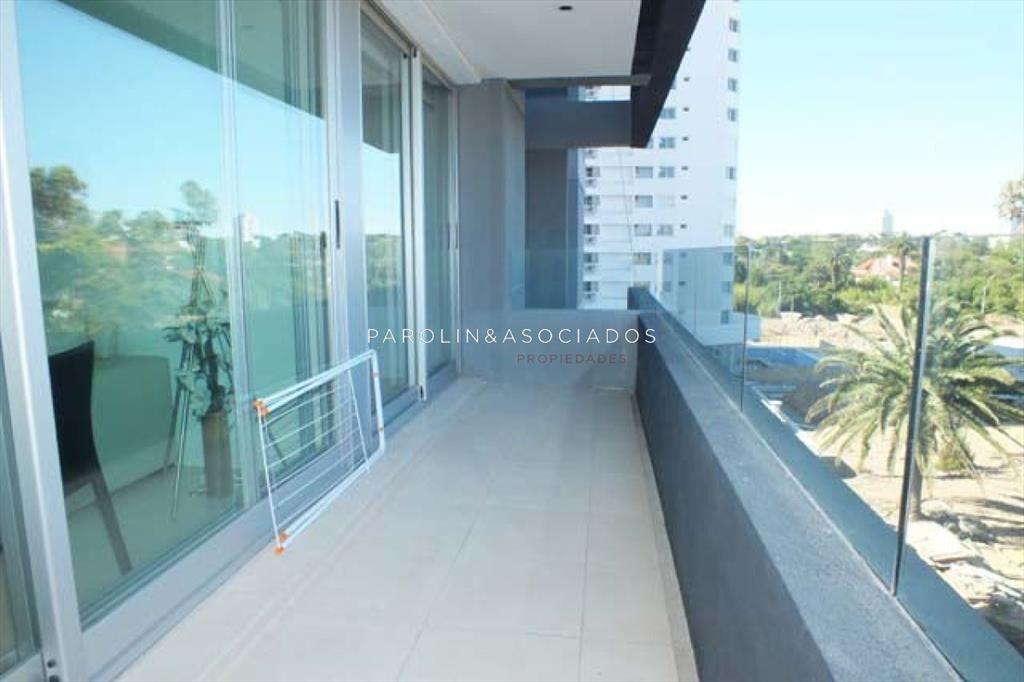 Apartamento en venta de 2 dormitorios en Torre