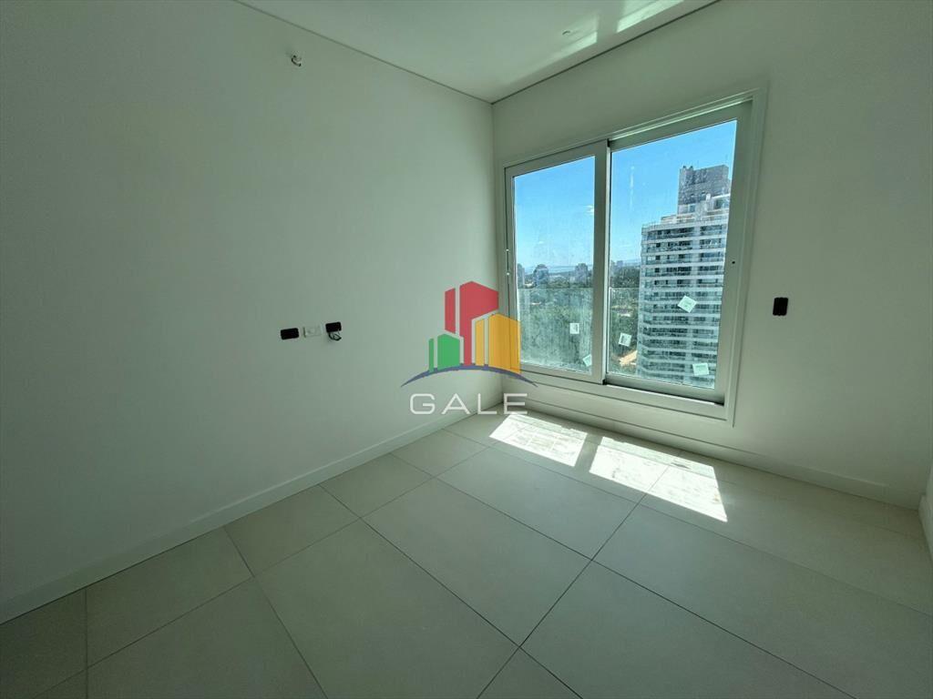 VENTA APARTAMENTO 3 DORMITORIOS LE PARC PLAYA