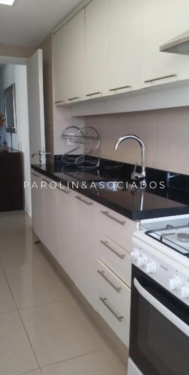 Apartamento en venta de 3 dormitorios en Torre