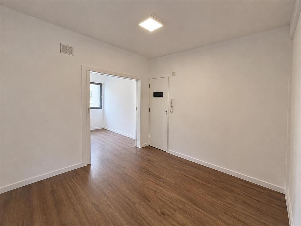 VENDO apartamento 2 DORMITORIOS, A CUADRAS DE 18 DE JULIO C