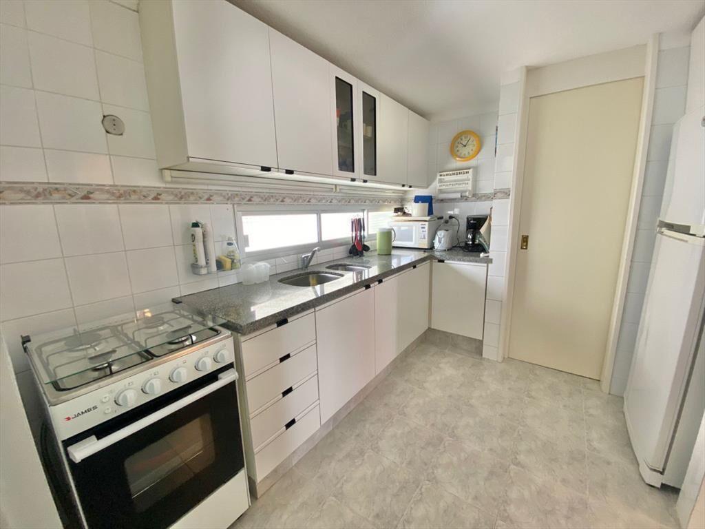 ALQUILER DE APARTAMENTO DE 2 DORMITORIOS EN TORRE MARINA
