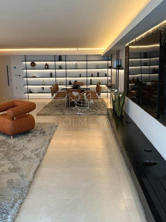 Amplio apartamento en Primera línea de playa del