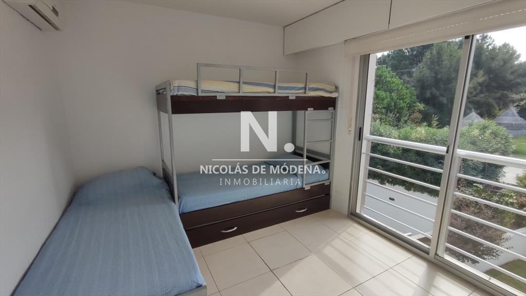 Magnifico apartamento en venta, de 3 dormitorios,