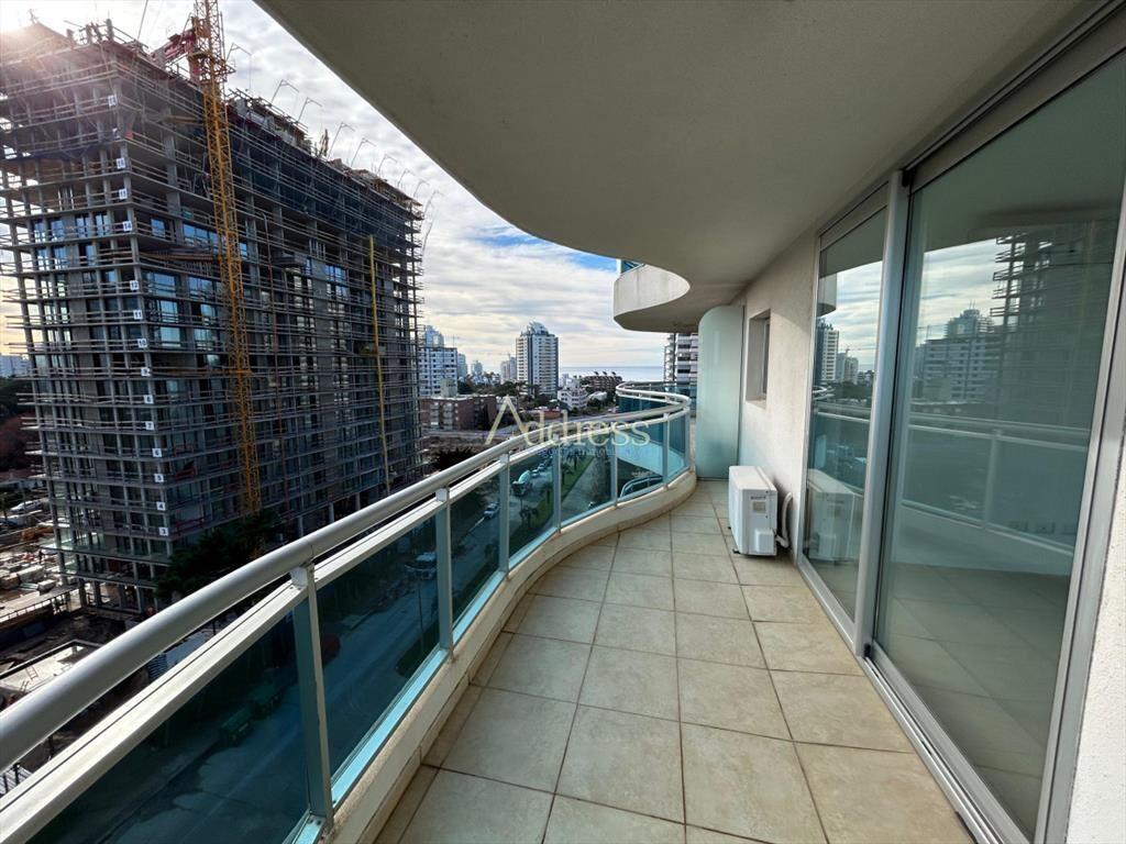 Gran Apartamento en Punta del Este