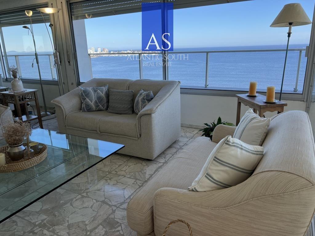 Apartamento 3 dormitorios+ dependencia piso alto