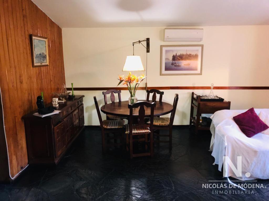 Vendo hermosa casa a una cuadra de la playa