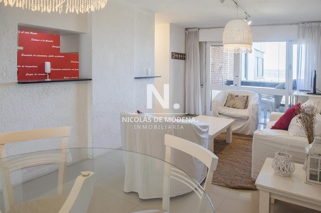 Apartamento en Venta de 2 dormitorios en Edificio