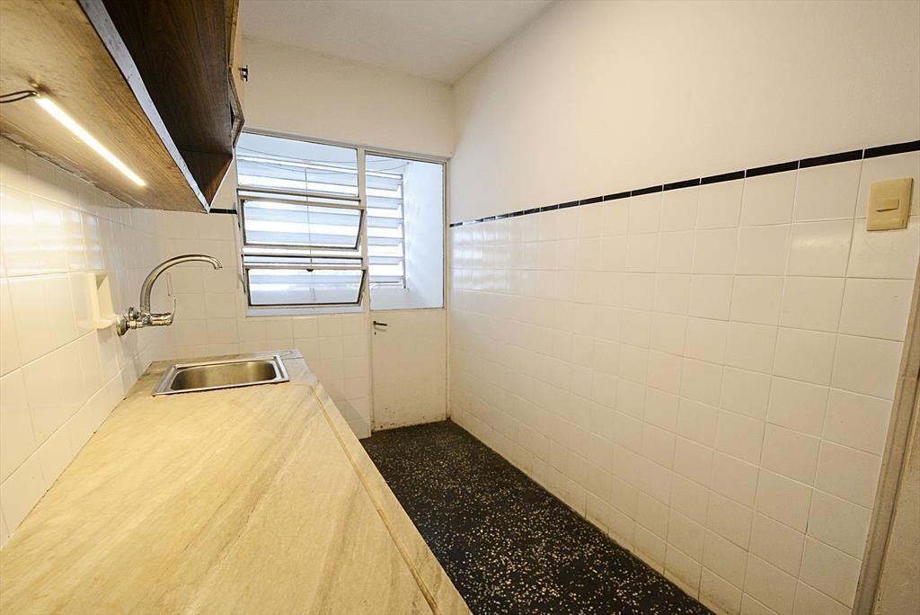 VENTA APARTAMENTO DE 2 DORMITORIOS CENTRO
