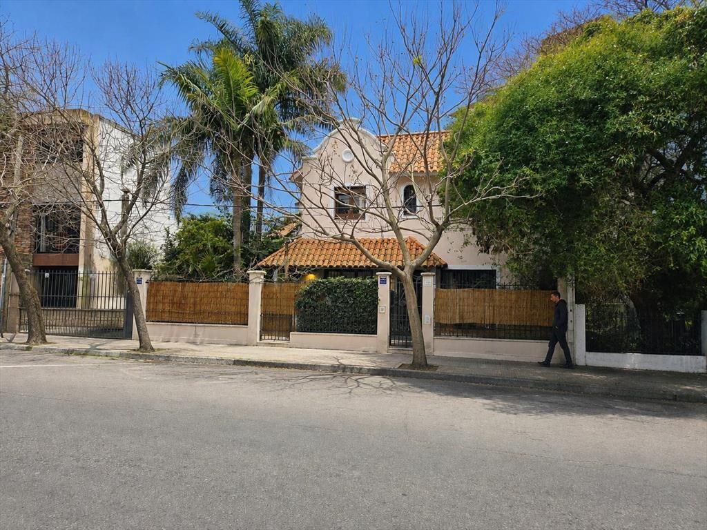 Gran casa en Zorilla de San Martín proximo Rambla, 218 m2 e
