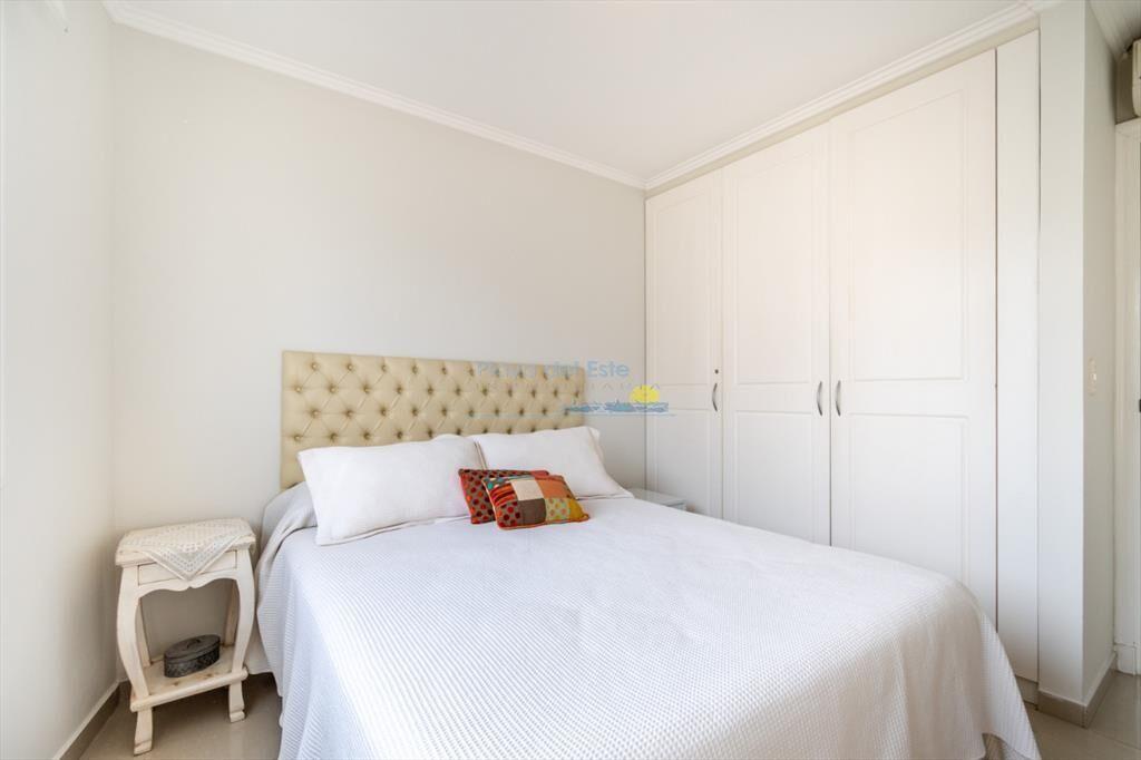 Moderno Apartamento de 3 Dormitorios en Alquiler Anual, Pla