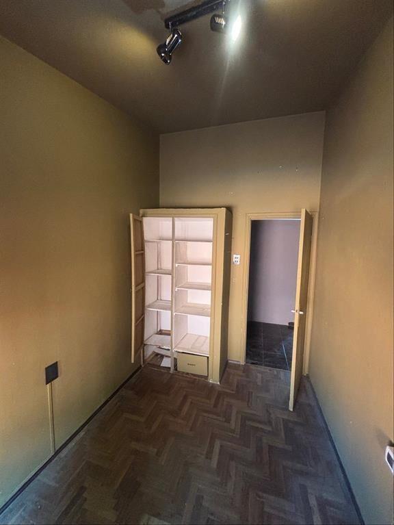 Dos casas en mismo padrón en Colón. Con renta.
