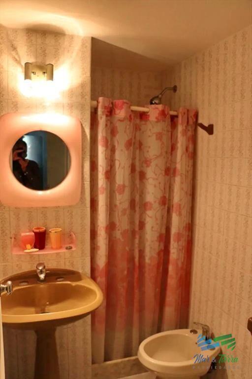 Vendo apartamento de 2 dormitorios, 2 baños y