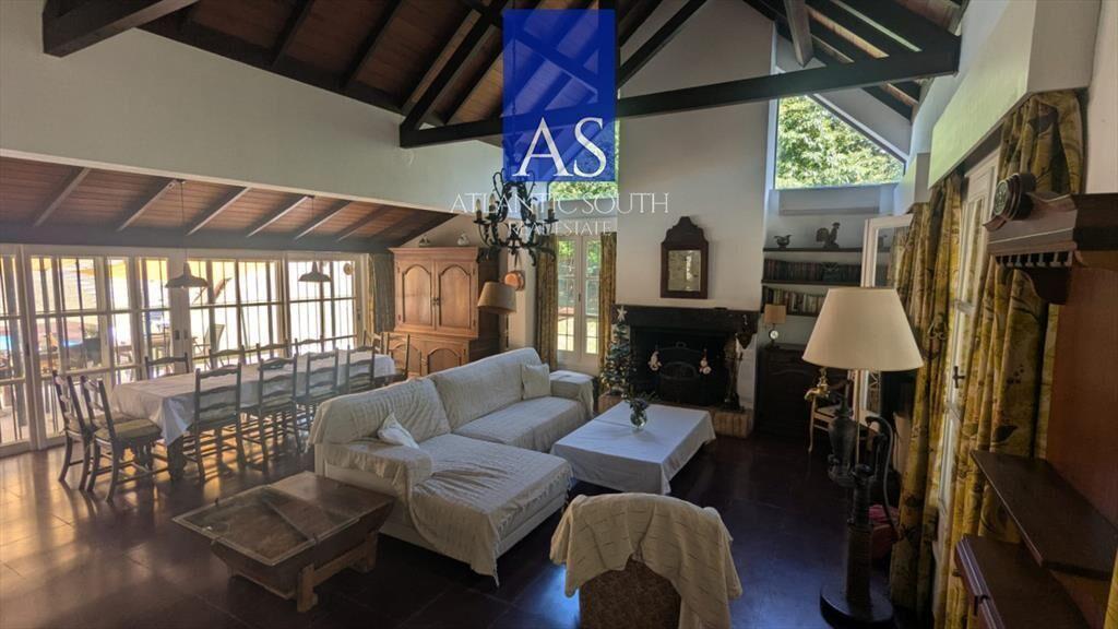 Casa 4 dormitorios en Playa Mansa Punta del Este