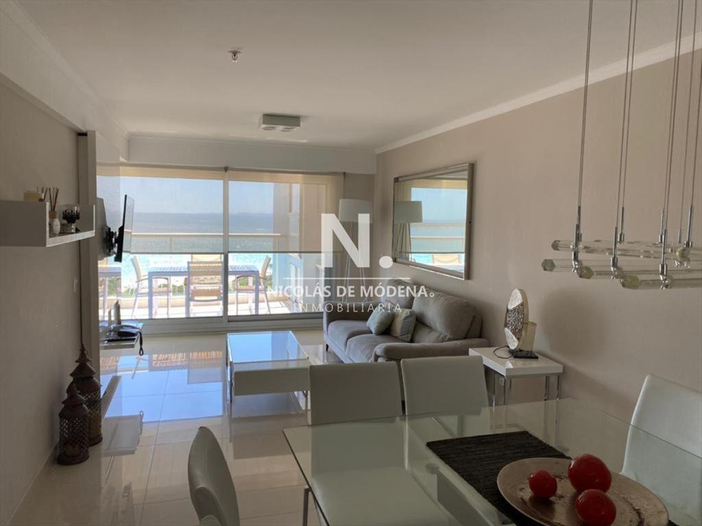Oportunidad en venta de apartamento de 2 en del