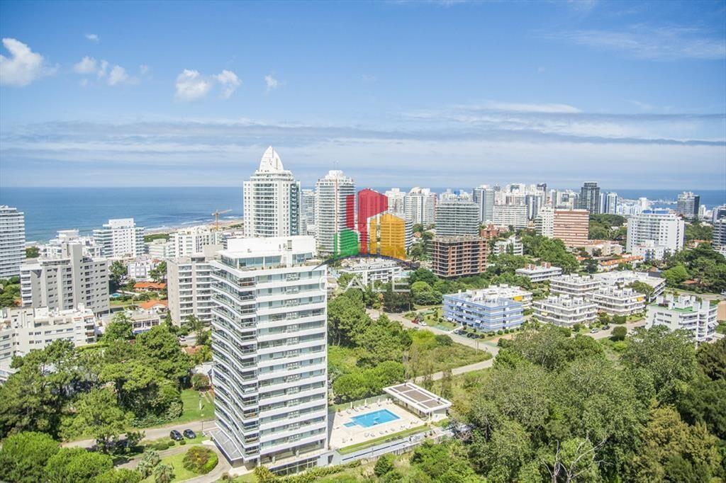 Departartamento de 3 dormitorios en venta en One