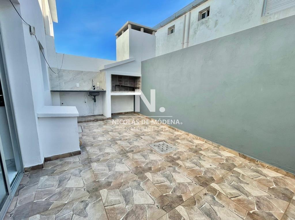 Venta Duplex de 2 dormitorios en Maldonado